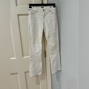 Citizens of Humanity Amber size 25 medium rise boot cut white jeans.